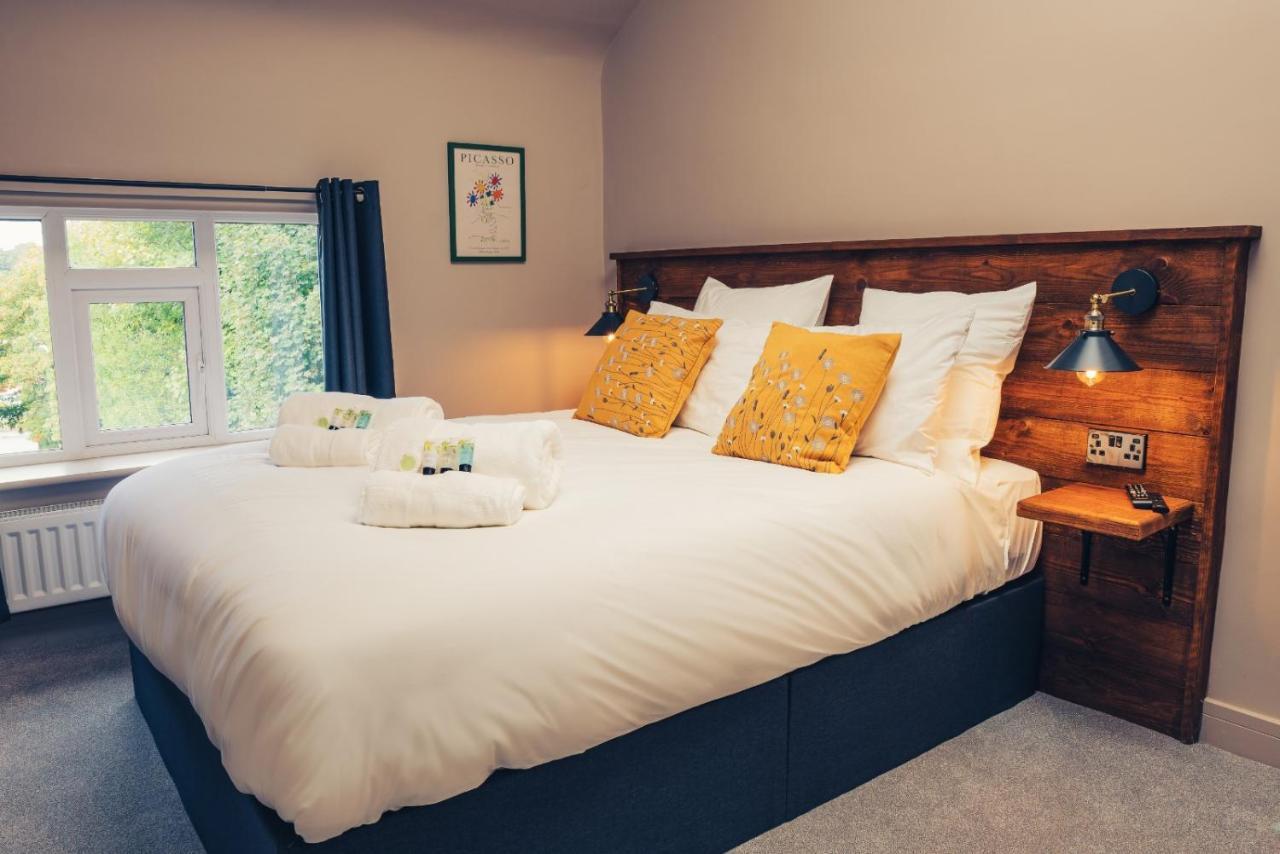 Reubens Congleton Hotell Exteriör bild